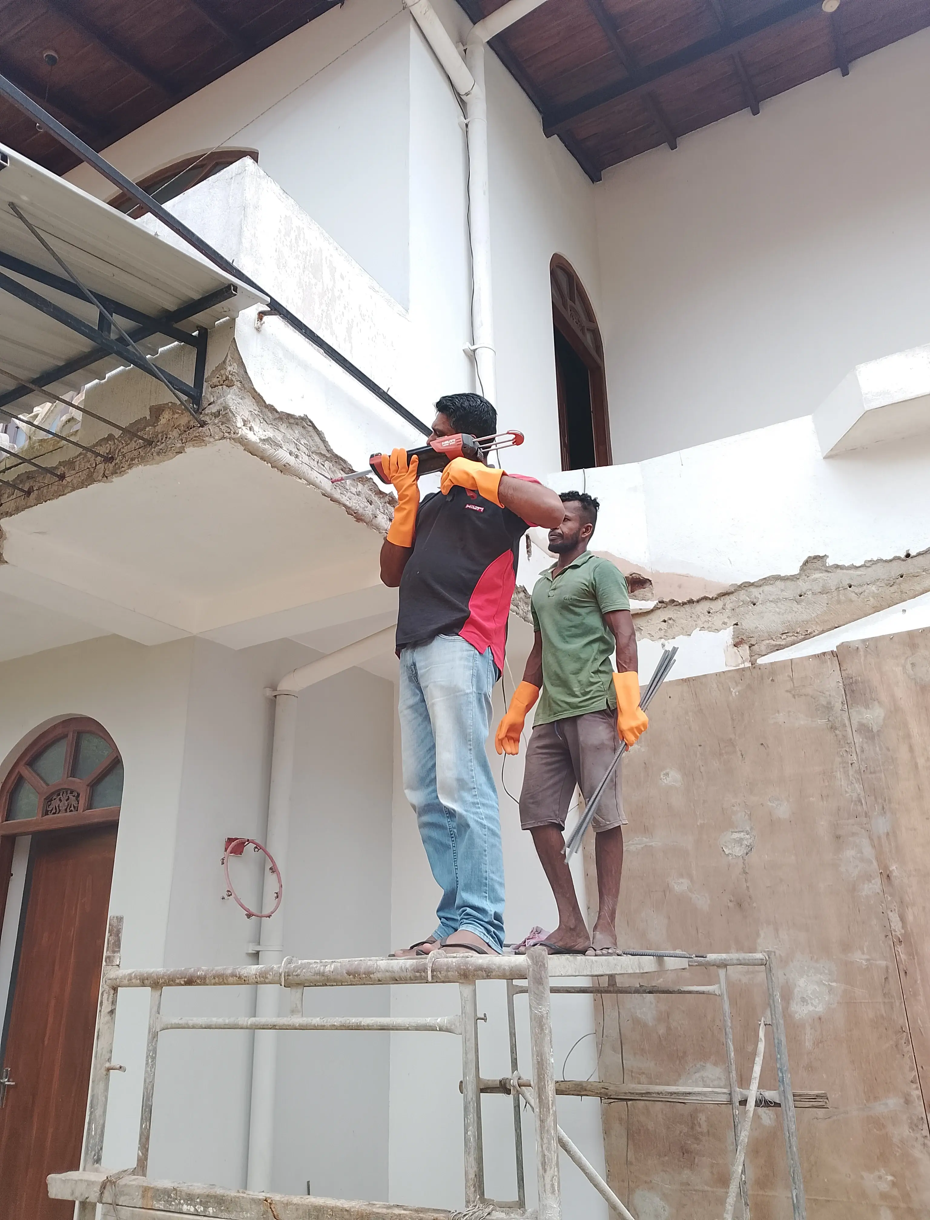 HOUSE RENOVATION PROJECT
